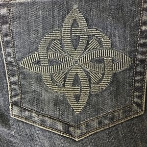 CAbi Celtic design embroidered Jeans 8